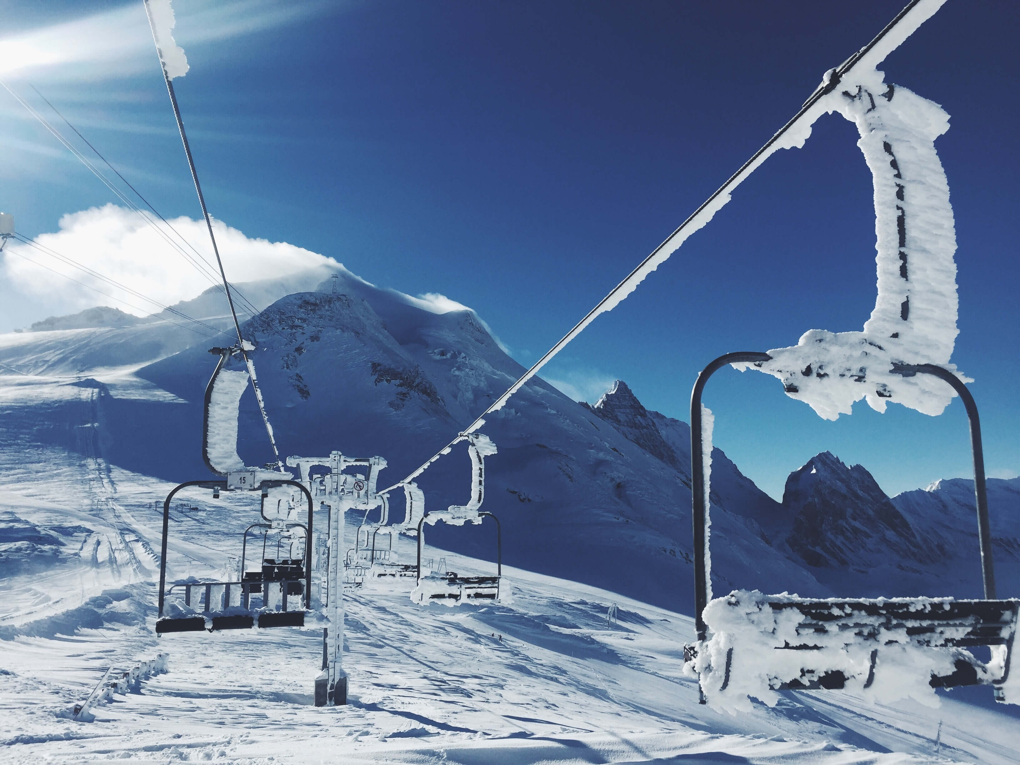 wallpapersden.com ski lift mountains snow 3264x2448